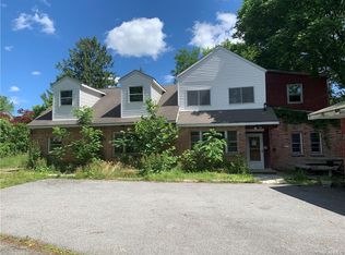 58 Sproat St, Middletown, NY 10940