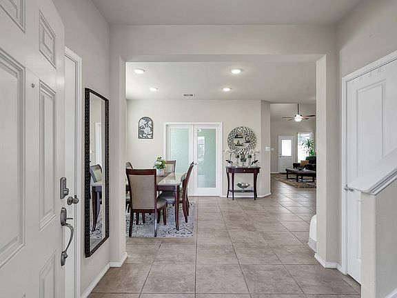 5th image of 2811 Wilde Redbud Ln