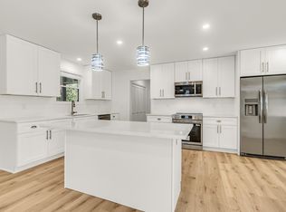 404 Hobcaw Dr, Mount Pleasant, SC 29464