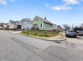 204 Anthony St, East Providence, RI 02914