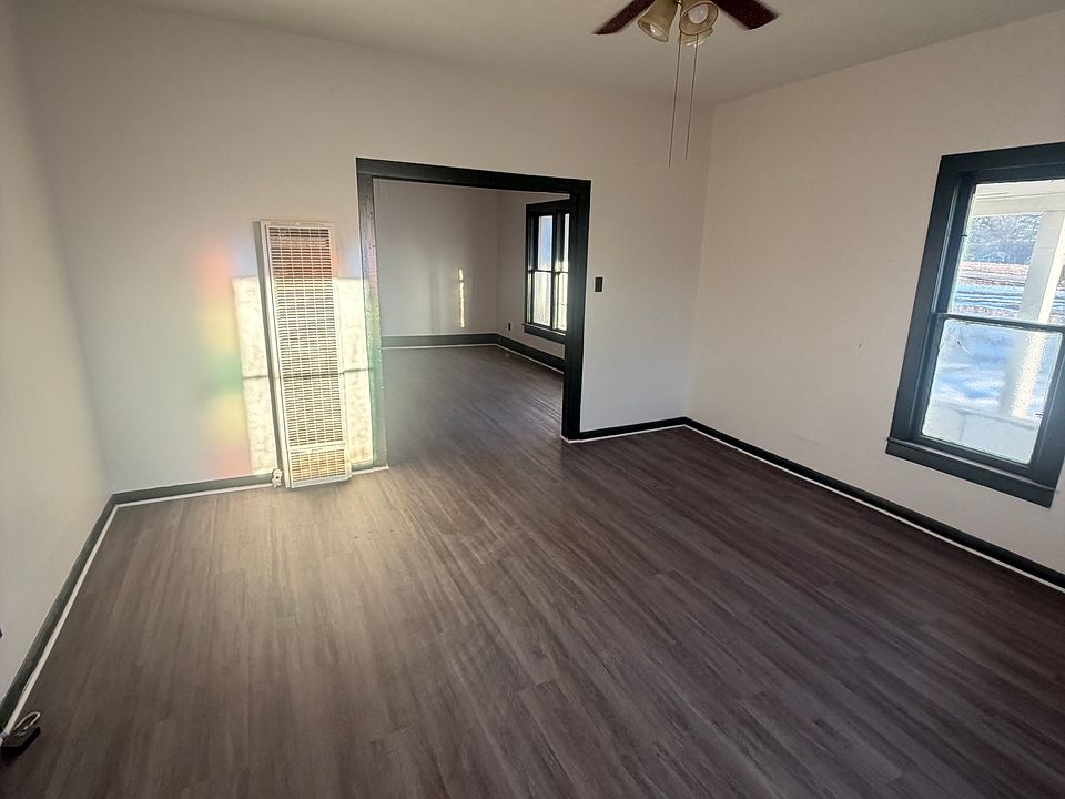 1st image of 104 N Cottage St
