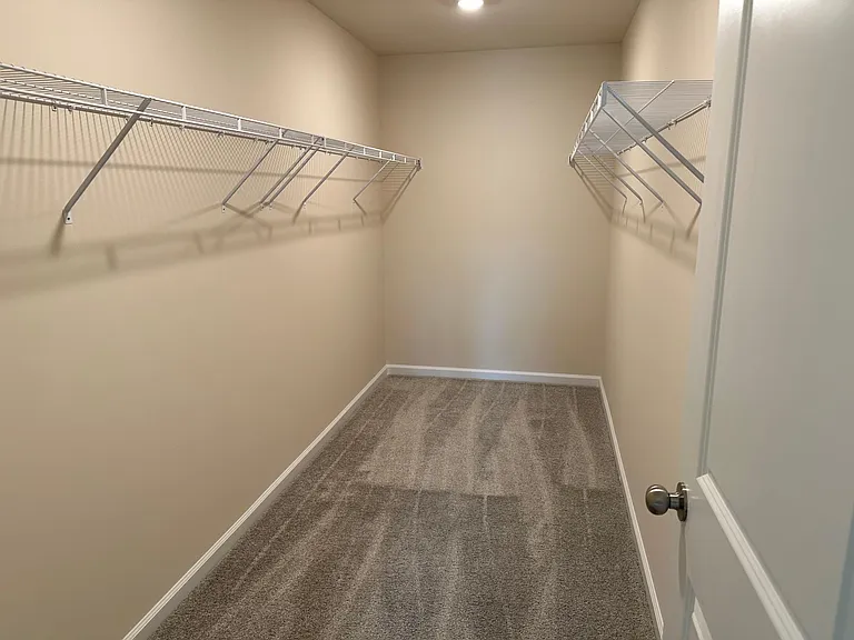 403 Glen Clova Dr — Photo 16