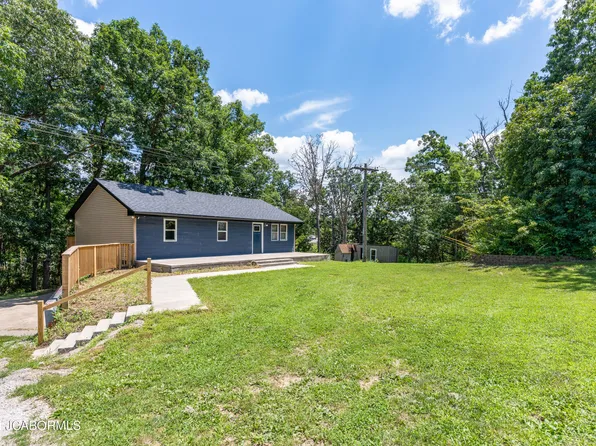 21290 N Mount Pleasant Rd, Hartsburg, MO 65039