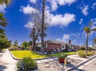 7945 Cherimoya Dr, Fontana, CA 92336