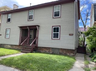 702 Villa St, Racine, WI 53403