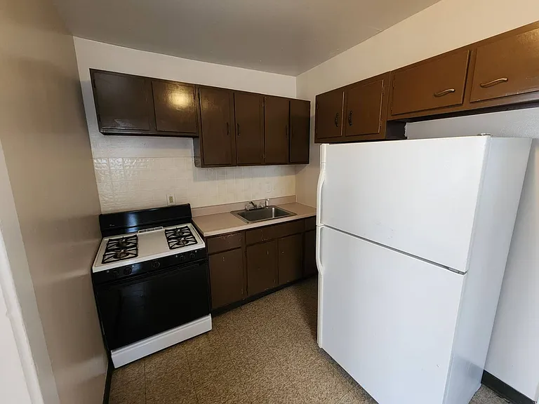 4629 Storer Ave — Photo 14