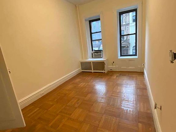 2nd image of 36 W 90th St APT 3A