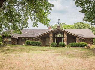 11007 Hunters Point Rd, Fort Smith, AR 72903