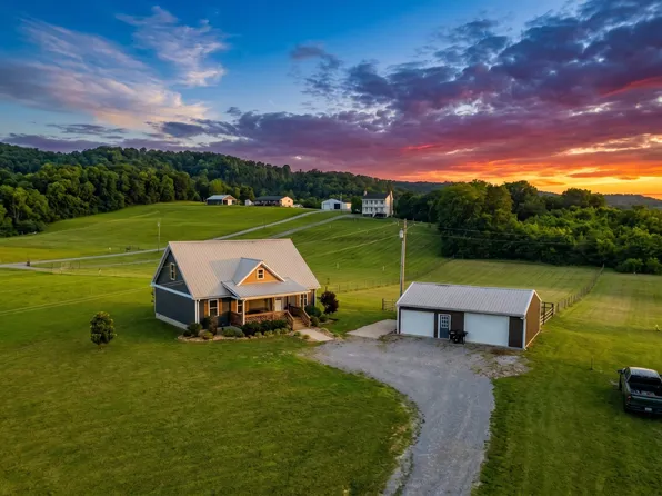 425 Hickman Rd, Liberty, TN 37095