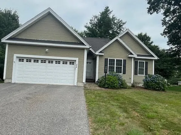 24 Haywood Cir, Mendon, MA 01756