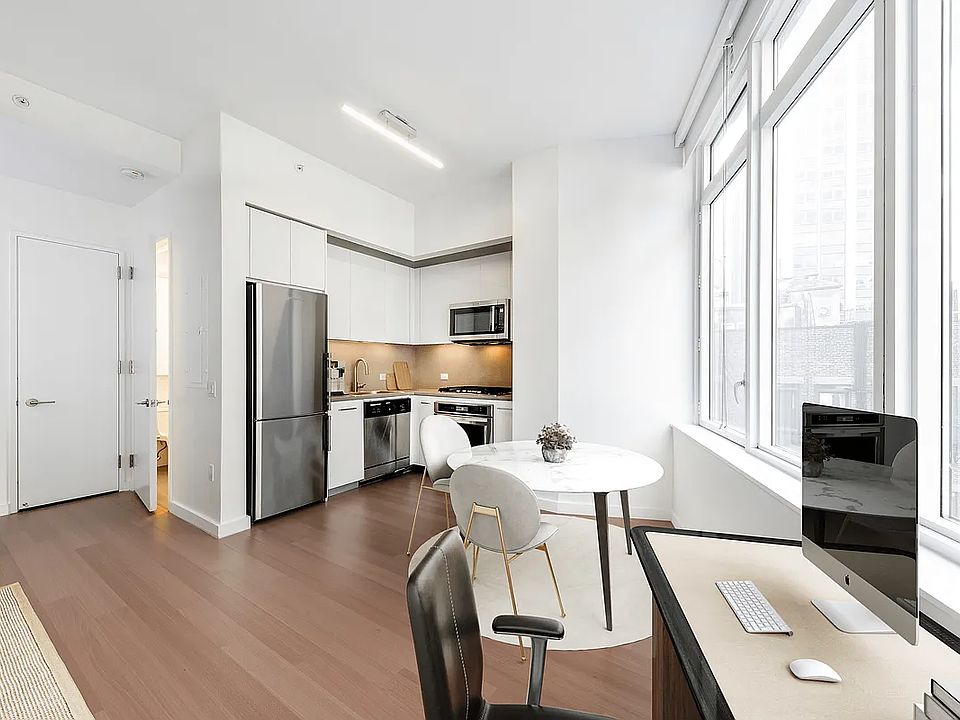 1st image of 42 W 33rd St #9B