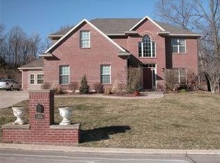 1309 Grace Ln, Boonville, MO 65233