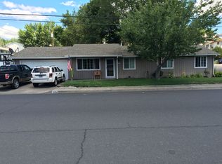 1008 SW 37th St, Pendleton, OR 97801