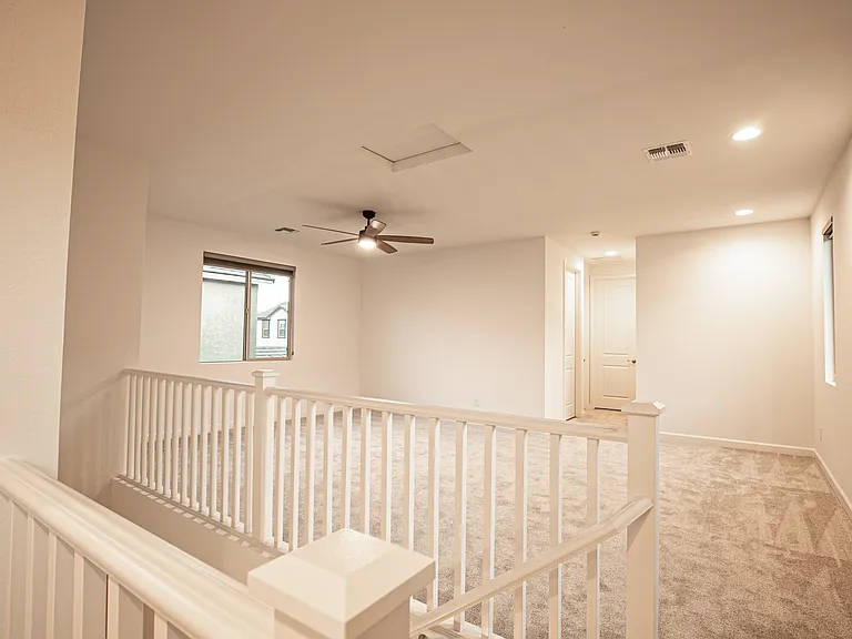1941 W Holden Dr — Photo 16