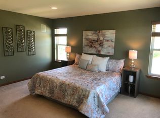 2875 Glacier Way UNIT A, Wauconda, IL 60084