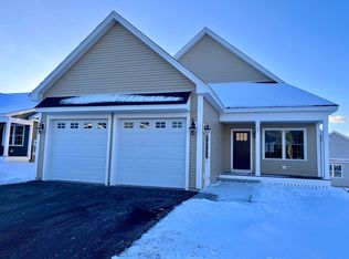 11 Huckleberry Ave #70, Epping, NH 03042