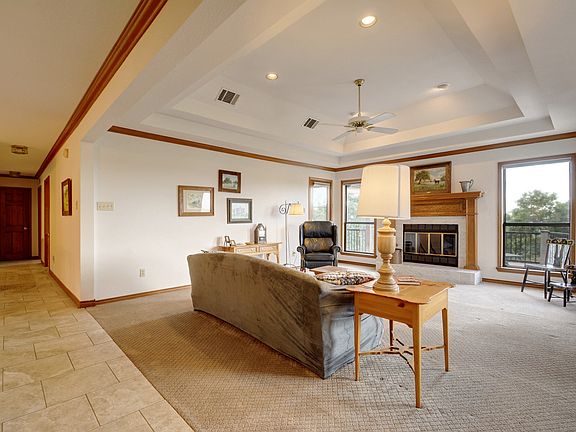 4th image of 5805 Fox Chapel Dr