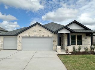 326 Dogvane Cir, Kyle, TX 78640