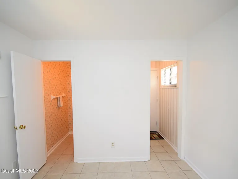 658 Atlantic Dr — Photo 25