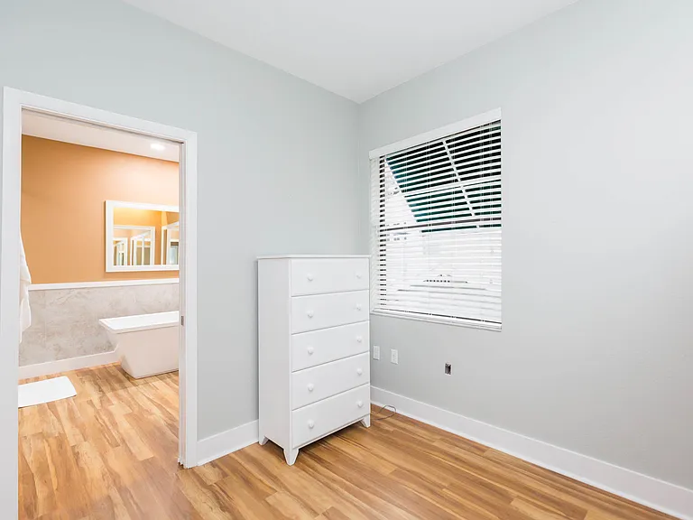 2020 W Dekle Ave #C — Photo 54