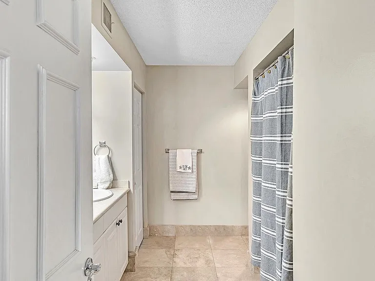 3606 S Ocean Blvd #205 — Photo 27