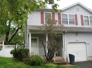 225 Hilton Ave, Vauxhall, NJ 07088