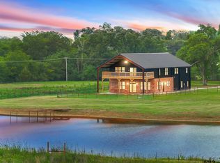 412 Vz County Road 1413, Van, TX 75790