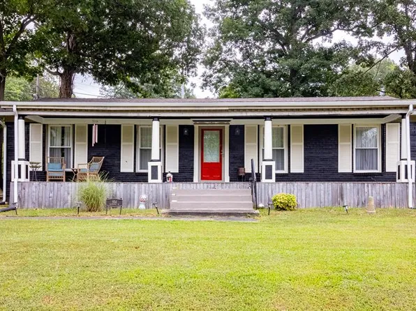 954 McPherson Dr, Madisonville, KY 42431
