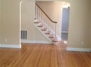 6 N Plaza Pl, Atlantic City, NJ 08401