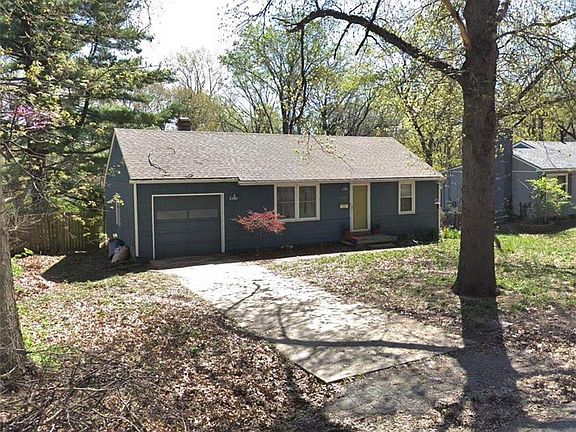 4th image of 9507 McGee St