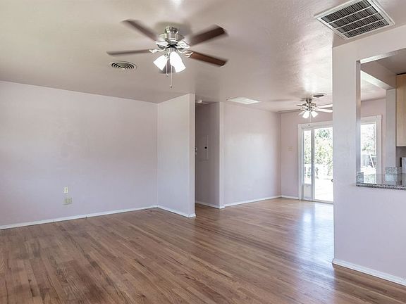 5th image of 1728 Lois Way