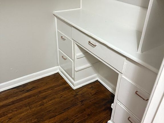 5th image of 4815 Live Oak St APT 6
