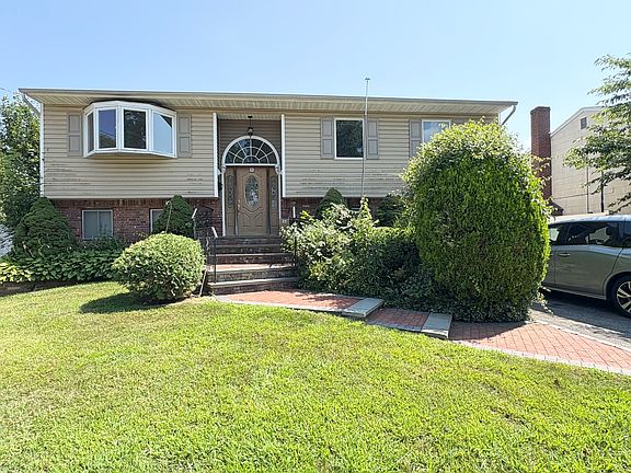 3rd image of 3 Flower Ln #1
