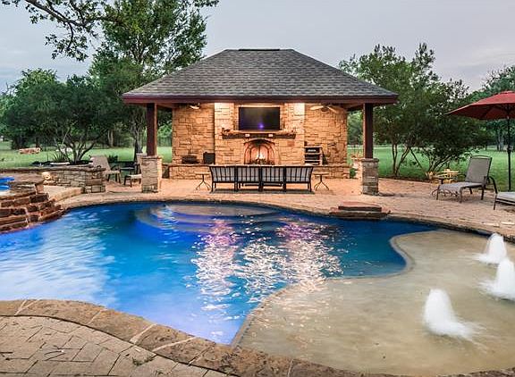 2nd image of 3805 Lost Oasis Holw