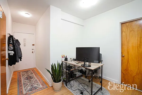 Rented by (Legacy) Elegran | media 10