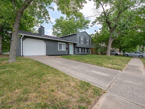 4th image of 8534 E 37th Pl