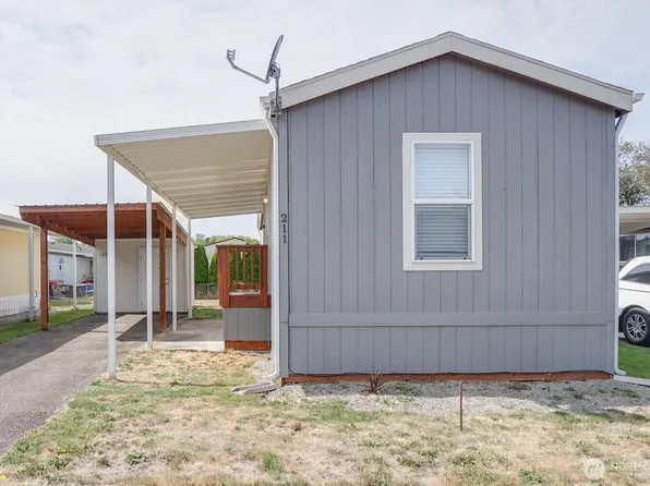 300 SW 7th Avenue #211, Battle Ground, WA 98604