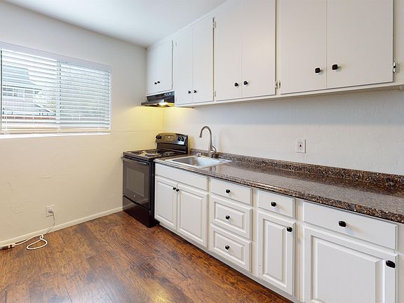 2nd image of 1558 Bridge St #16