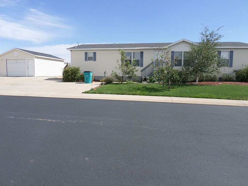 2nd image of 3400 Sagebrush Blvd
