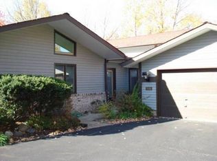 7020 Windward Hills Dr UNIT 6, Brecksville, OH 44141