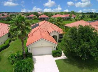 704 Foggy Morn Ln, Bradenton, FL 34212