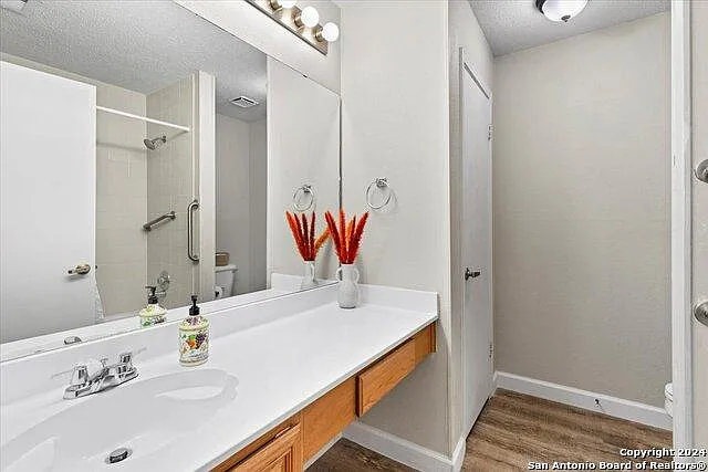7733 Forest Strm — Photo 13