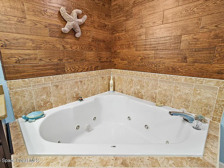 816 Mystic Dr #A202 — Photo 21