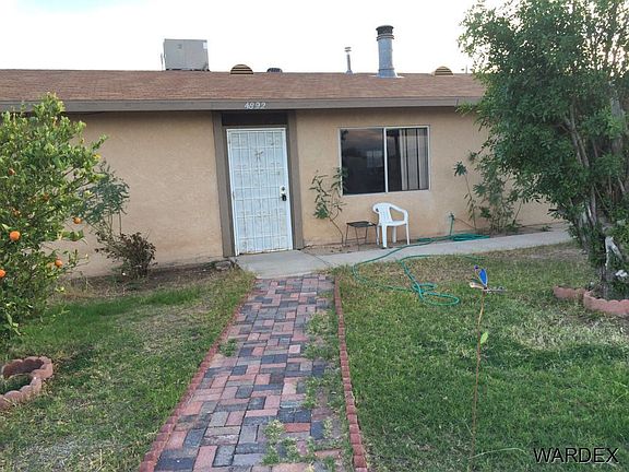 3rd image of 4892 E Tule Dr