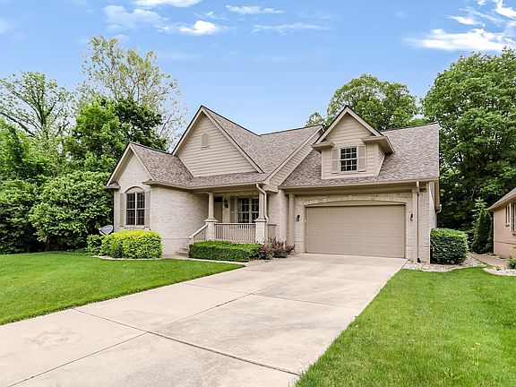 2nd image of 4380 Nottinghill Dr