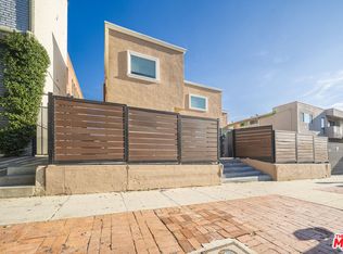 136 N Rampart Blvd #3, Los Angeles, CA 90026