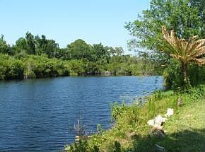PRIVATE LAKE
