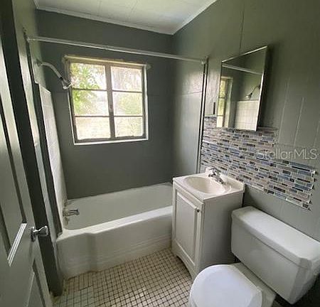 5th image of 727 E Carolina Ave