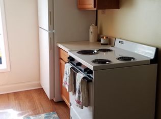510 1/2 Beech St, Lansing, MI 48912