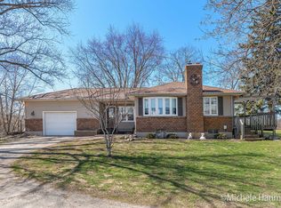 4468 21 Mile Rd, Kent City, MI 49330